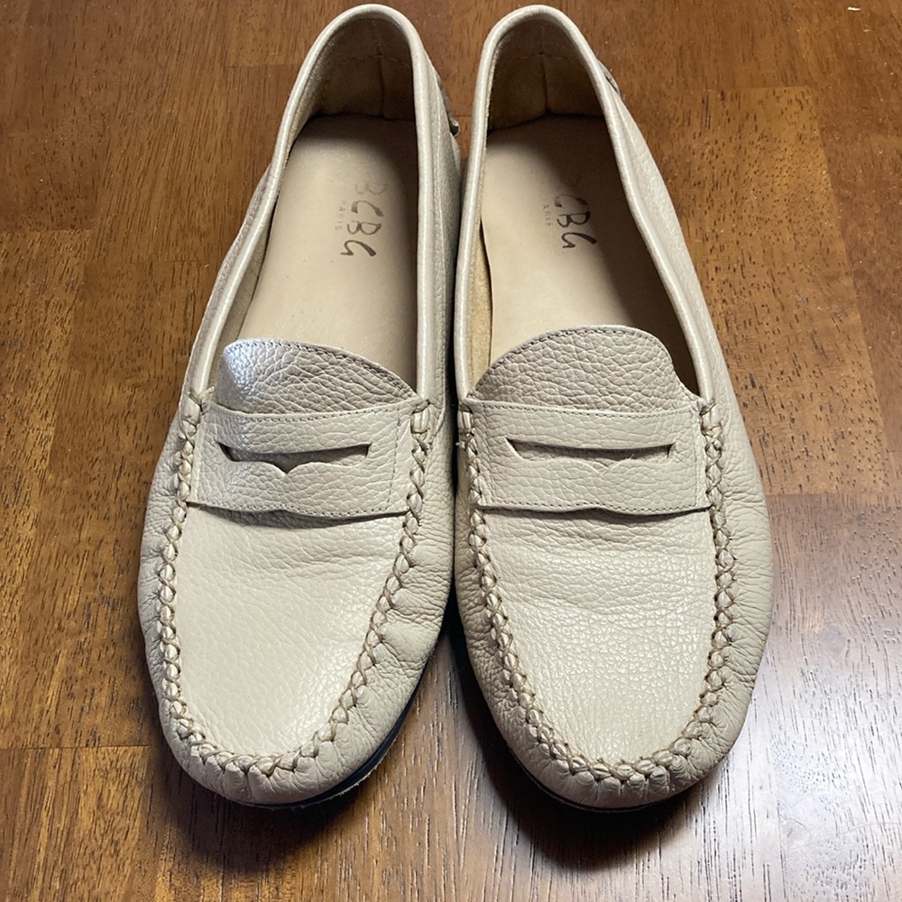 Women's Beige Loafers